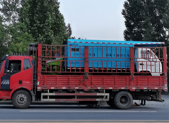 雄安車載混凝土濕噴臺車、空壓機發貨現場